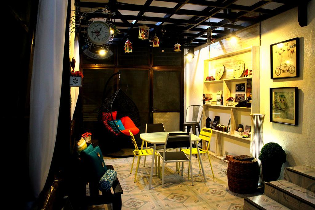 Tagaytay Garden Budgetel - City Center Tagaytay City ภายนอก รูปภาพ
